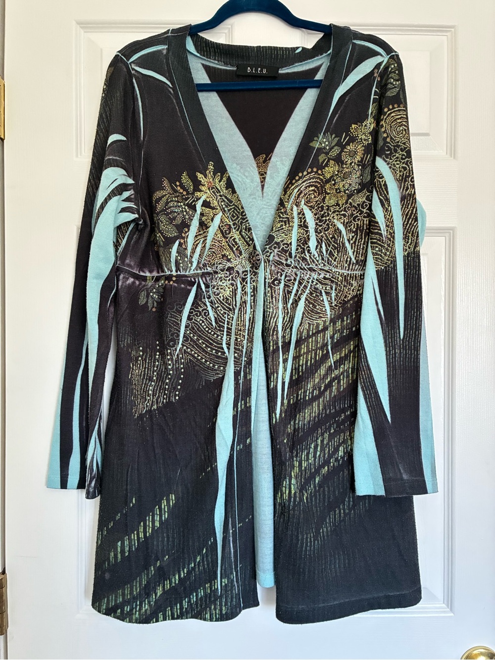 B.L.E.U. Black and Aqua Knit Cardigan